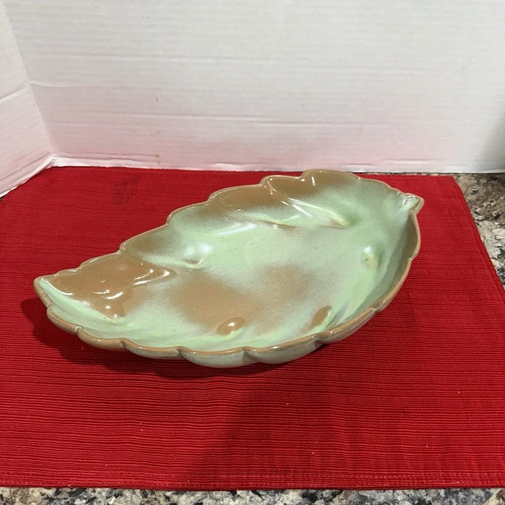Vintage Frankoma Pottery Prairie Green Leaf Dish‎ 12.5